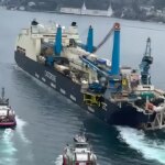 İstanbul Boğazı’nda gemi trafiği çift yönlü askıya alındı